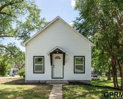 2 Bedroom 2BA 600 ft Single Family Home For Sale in PLATTSMOUTH, NE