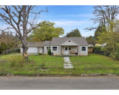 3 Bedroom 1BA 1008 ft Single Family House For Sale in Drain, OR