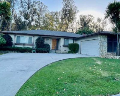 3 Bedroom 2BA 1636 ft Apartment For Rent in Santa Barbara, CA