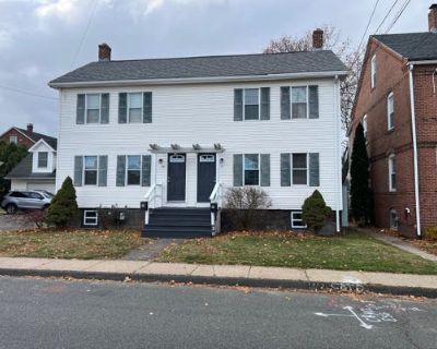 4 Bedroom 2BA 1638 ft Multi Family Home For Sale in WINDSOR LOCKS, CT