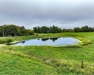 Farm For Sale in Gallatin, MO