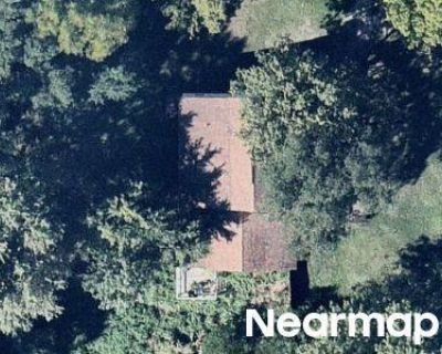 Preforeclosure Property in Middlefield, OH 44062 - Center Street