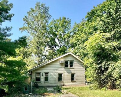 3 Bedroom 1BA 1924 ft Single Family House For Sale in Hummelstown, PA