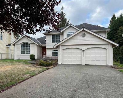 4 Bedroom 3BA 2130 ft Apartment For Rent in Kent, WA