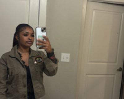 Tyiana W is offering a Room For Rent in Downtown Houston, Houston in July 2025