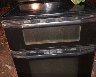 Electric stove, double oven -- works!