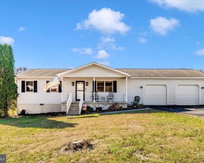 3 Bedroom 1BA 1164 ft Single Family House For Sale in Martinsburg, WV