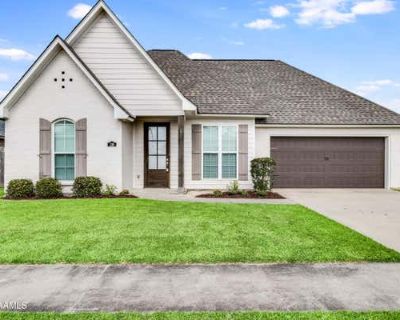 3 Bedroom 2BA 1557 ft Single Family Home For Sale in YOUNGSVILLE, LA
