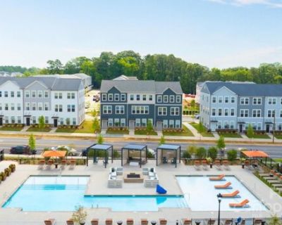 Winters Eve Dr Unit A, Charlotte, Flat For Rent