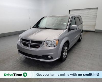 Used 2014 Dodge Grand Caravan R/T