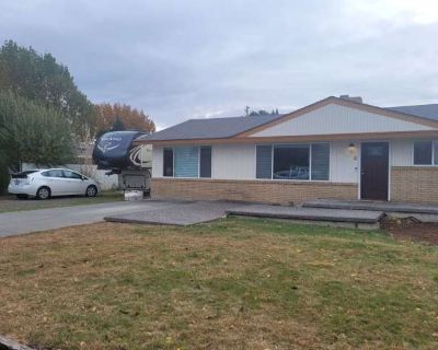 4 Bedroom 2BA 1708 ft Apartment For Rent in Pasco, WA