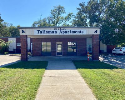 2 Bedroom 1BA Apartment For Rent in Tipton, MO