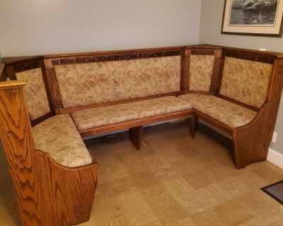 FS/FT Early 1900s English Pub Booth Oak