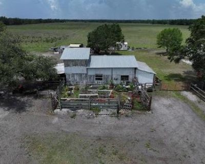 3 Bed 2 Bath Preforeclosure Property in Parrish, FL 34219 - 326 Ave E