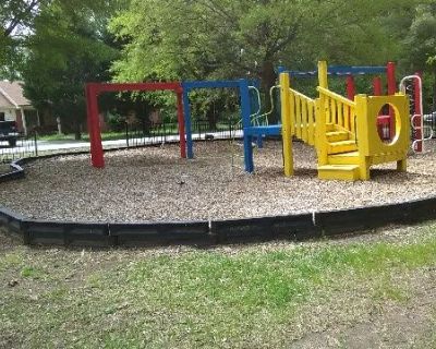 1333 Coronet Court. This diverse far-south Charlotte suburb has beautiful gardens, great museums and easy commuter access. On-site laundry Pet friendly Air conditioning Playground Clubhouse Some paid utils Unit Amenities air conditioning Property Amenities pet friendly accepts section 8 clubhouse on-site laundry playground. 2 Bedroom. 1 Bathroom. 891 ft