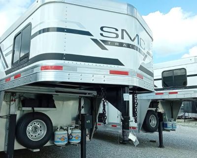 2024 Smc PATRIOT P8313SSR 3 SLANT HORSE TRAILER For Sale by Dealer in Sweetwater, Tennessee