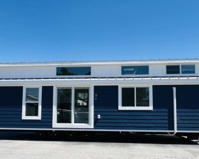 2025 Great Outdoor Cottages BAYVIEW 210L