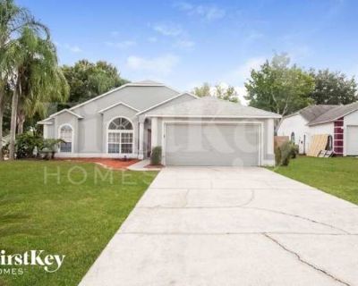 3 Bedroom 2BA 1291 ft Pet-Friendly Apartment For Rent in Polk County, FL