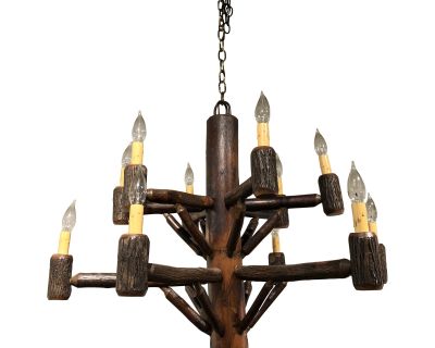 Late 20th Century Rustic 12-Light Chandelier