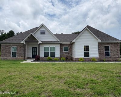 4 Bedroom 2BA 1832 ft Single Family House For Sale in Coldwater, MS