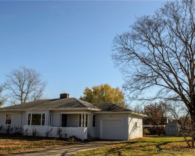 3 Bedroom 1BA 1782 ft Single Family House For Sale in Sellersburg, IN