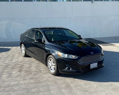 2016 Ford Fusion SE Sedan 4D