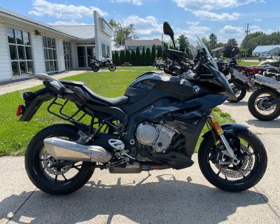 2019 BMW S1000XR
