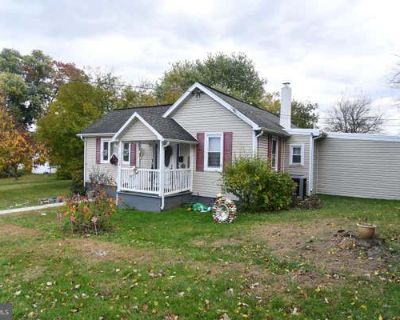 3 Bedroom 2BA 1480 ft Single Family Home For Sale in READING, PA