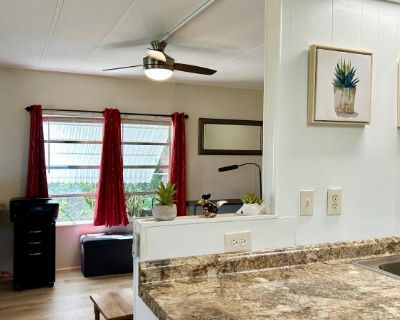 2 Bedroom 2BA 864 ft Mobile Home For Rent in Apopka, FL