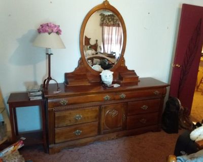 Cherry Bedroom Set