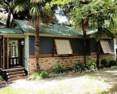 3 Bedroom 1BA 922 ft Single Family Home For Sale in MOBILE, AL