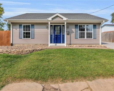 2 Bedroom 1BA 1023 ft Single Family House For Sale in Cameron, MO