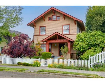 3 Bedroom 2BA 2843 ft Single Family Home For Sale in ASTORIA, OR
