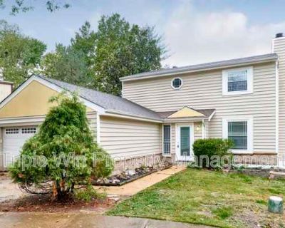 4 Bedroom 3BA 1560 ft Pet-Friendly Apartment For Rent in St. Louis County, MO