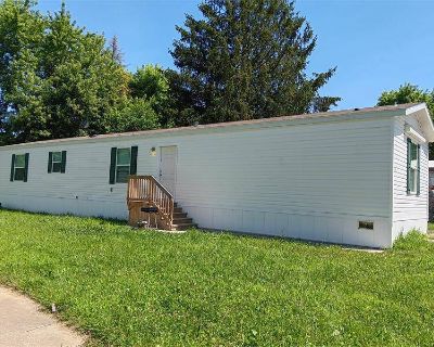 3 Bedroom 2BA 1216 ft Mobile Home For Rent in Mansfield, OH