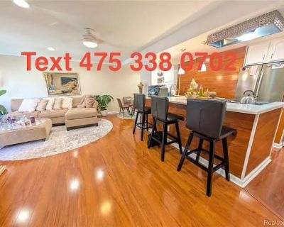 Available on: now. Furnished. Pet friendly. Parking available * Internet included * Cat friendly * Dog friendly. Rent $1,300 per month Bills Not included Security deposit $1,300 Property type Condo Room furnishing Furnished Available on Now
