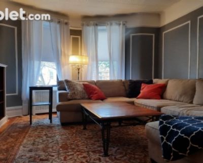 3 Bedroom 1 BA 1000 ft Furnished Apartment for Rent in Windsor Terrace, New York