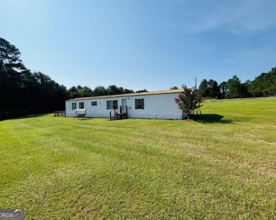 3 Bedroom 2BA 1216 ft Mobile Home For Sale in Fitzgerald, GA