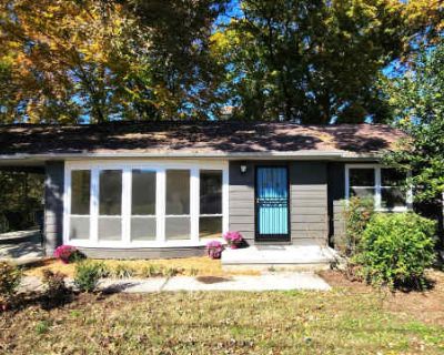 3 Bedroom 2BA 1249 ft Apartment For Rent in Knoxville, TN