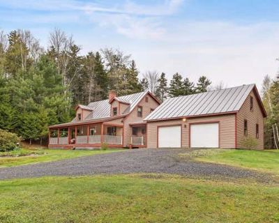 2 Bedroom 2BA 2590 ft Single Family Home For Sale in BETHEL, VT