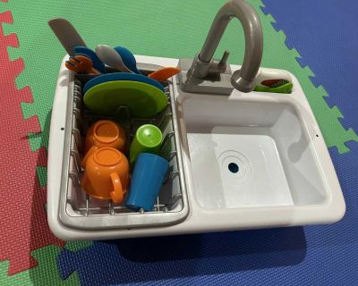 Play Kitchen Sink