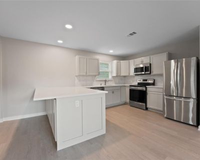 3 Bedroom 2BA 1344 ft Single Family House For Rent in Anna, TX