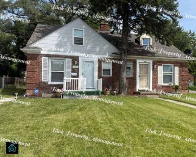 15808 Southfield Fwy. Live music, art, sports, cultureall make up the thriving, vibrant city that is Detroit. Pet friendly Property Amenities accepts section 8 cats allowed dogs allowed. Pets allowed. 3 Bedroom. 1 Bathroom. 0 ft