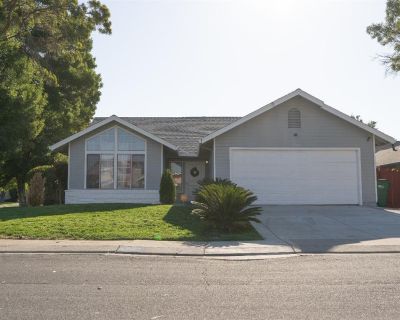 5761 Caribbean Circle. Property for Rent in Stockton, CA for $3,200 with 3 bedrooms and 2 full baths. This property is 1,533 square feet.. Welcome to this inviting 3-bedroom, 2-bathroom home located in a quiet cul-de-sac neighborhood. The property is well-maintained and move-in ready, offering a comfortable layout thats perfect for families or roommates. Its conveniently situated near shopping ...