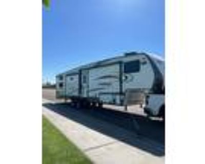 2019 Forest River Shasta Phoenix Lite 29BH