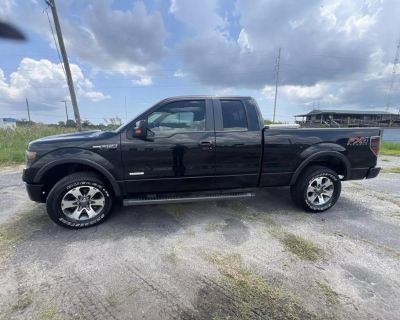 2014 Ford F150 Super Cab XLT Pickup 4D 6 1/2 ft