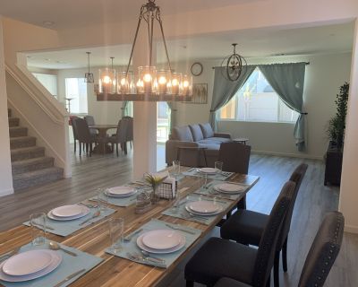 5 beds 3 bath house vacation rental in Woodland, CA