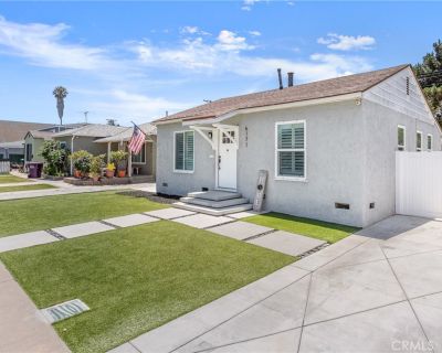 2 Bedroom 1BA 868 ft Single Family House For Sale in Long Beach, CA