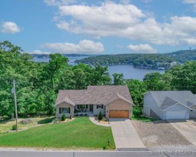 4 Bedroom 3BA 2616 ft Furnished Single Family House For Sale in Lake Ozark, MO