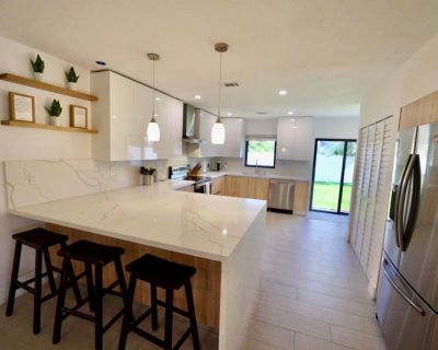 2 Bedroom 2BA 1862 ft House For Rent in Pompano Beach, FL